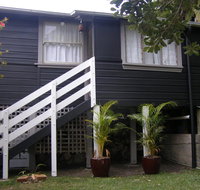 The Tree House 6 Gowing Street - Accommodation Fremantle