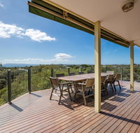 The Views Entertainers' deck and bay views - Accommodation Fremantle