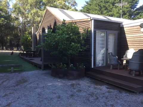 The Woolshed - Accommodation Fremantle 2