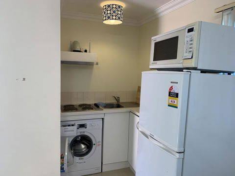 Thornleigh Garden View, Comfortable & Tranquil - Accommodation Fremantle 2