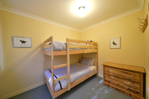 Three Bears 3 - Accommodation Fremantle 2