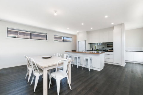 Thunder Point - Accommodation Fremantle 3