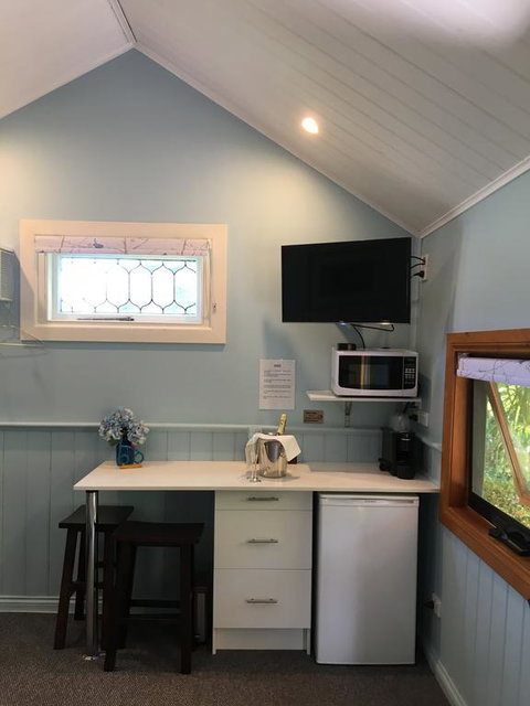 Tiffany's Country Cottages - Accommodation Fremantle 1