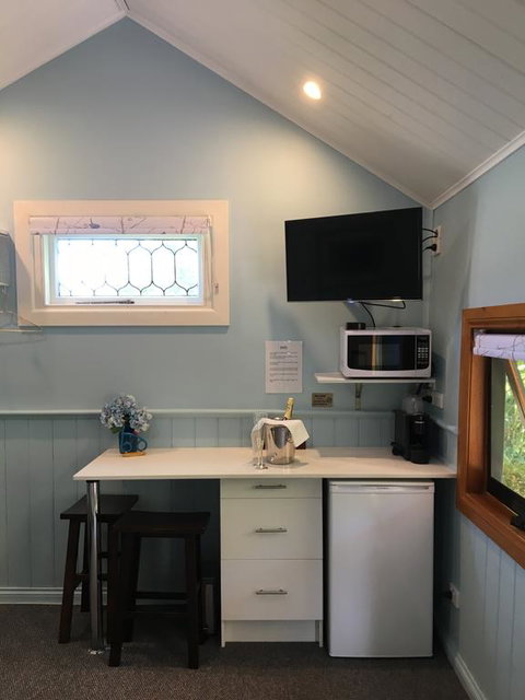 Tiffany's Country Cottages - Accommodation Fremantle 2