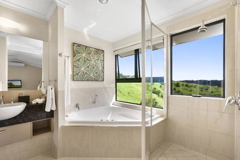 Top Of The Hill - Accommodation Fremantle 2