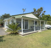 Toukley Lakefront HouseToukley - Accommodation Fremantle
