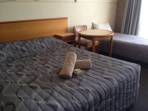 Town Centre Motor Inn - Accommodation Fremantle 2