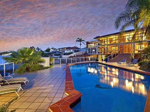 Toukley Waterfront House - Accommodation Fremantle 0