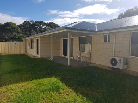 Towncrackers Guest House - Accommodation Fremantle 1