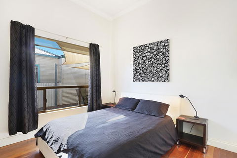 Townhouse 3 - Accommodation Fremantle 3