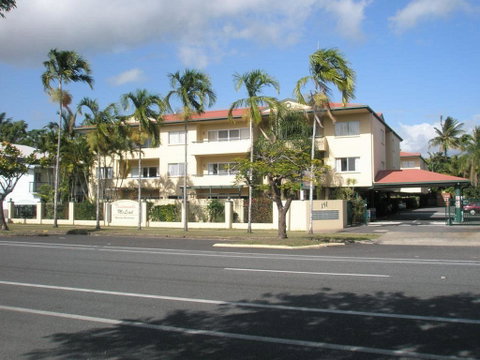 Tradewinds McLeod Holiday Apartments - Accommodation Fremantle 0