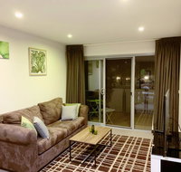 Tranquil Relaxing Forrest Style Apartment - Braddon CBD - Accommodation Fremantle