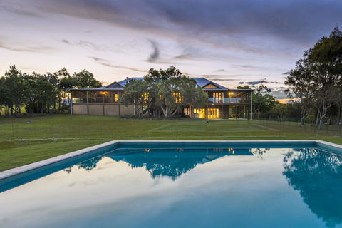 TRANQUILO BEACH HOUSE - Accommodation Fremantle 0