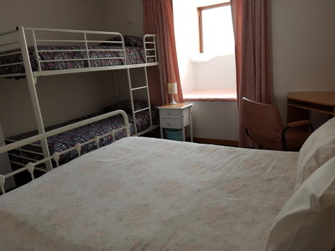 Traplins Accomodation - Accommodation Fremantle 2