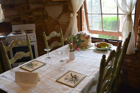 Trestrail Cottage B & B - Accommodation Fremantle 2