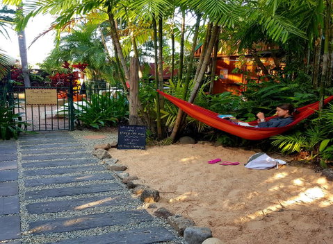 Tropic Days Boutique Hostel - Accommodation Fremantle 1