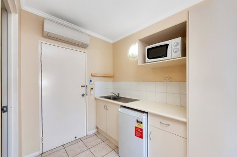 Tropical Queenslander - Accommodation Fremantle 2