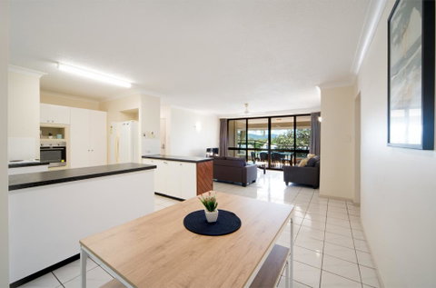 TROPICAL FAMILY ESCAPE FREE WIFI/NETFLIX - Accommodation Fremantle 0