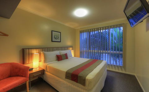 Tropixx Motel & Restaurant - Accommodation Fremantle 3