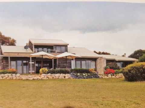 Tu Emuz Stone Beachfront Villa, Emu Bay, Kangaroo Is - Accommodation Fremantle 2