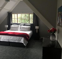 Tudor House - Large Family Home - Accommodation Fremantle