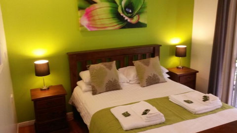 Turtle Reef Bed & Breakfast Cairns - Accommodation Fremantle 3
