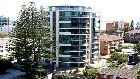 Twin Pines 401 - CBD Location - Accommodation Fremantle 0