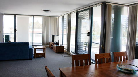Twin Pines 401 - CBD Location - Accommodation Fremantle 2