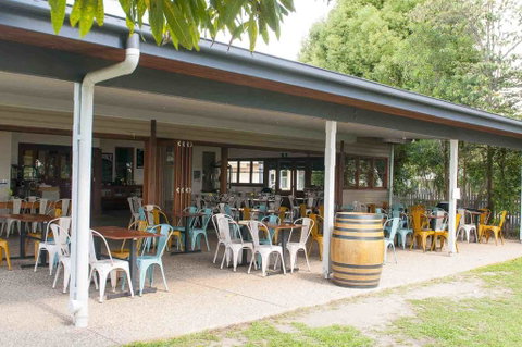 Ulmarra Hotel - Accommodation Fremantle 3