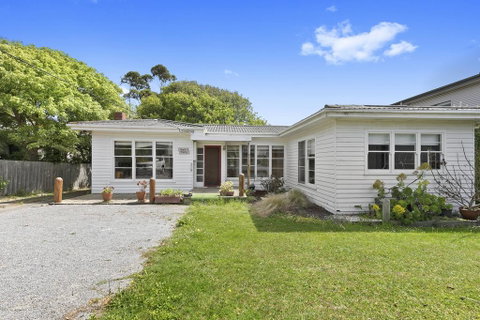 Ultimate Beach Retreat Aus - Accommodation Fremantle 0