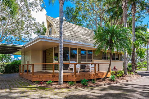 Ultiqa Village Resort - Accommodation Fremantle 0