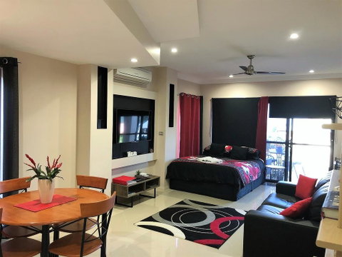 Ultra Modern Private Studio Room - Accommodation Fremantle 0
