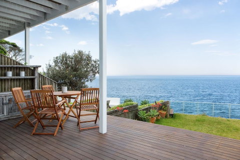 Unbelievable Clifftop Townhouse With Ocean Views - Accommodation Fremantle 0