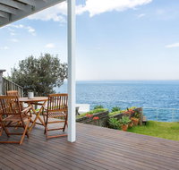 Unbelievable Clifftop Townhouse with Ocean Views - Accommodation Fremantle