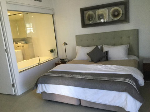 Upmarket Resort At Oracle Broadbeach URGC - Accommodation Fremantle 3