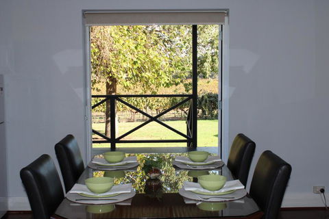 Upper Reach Spa Cottage - Accommodation Fremantle 2