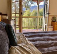 Valley Abode Large Studio Suite -private ensuite - Accommodation Fremantle