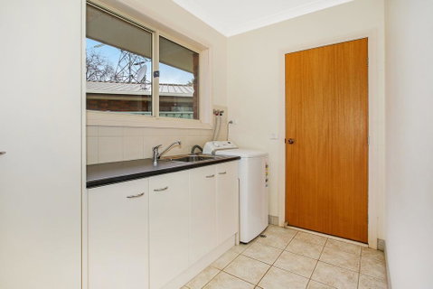 Valley View Townhouse - On The RAIL TRAIL - Accommodation Fremantle 2