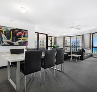 Victoria Square 2 Bed Ocean View Broadbeach - Accommodation Fremantle
