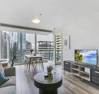 Views and hotel-style extras in a great location - Accommodation Fremantle