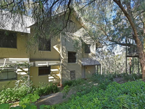 Villa 2br 540 Greenview Resort Condo Located Within Cypress Lakes Resort Nothing Is More Central - Accommodation Fremantle 2