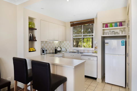 Villa Cabernet - Accommodation Fremantle 2