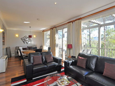 Villas Treinta (Sleeps 30) Resort Condos Located Within Cypress Lakes Resort (nothing Is More Central) - Accommodation Fremantle 3