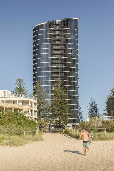 Vue Broadbeach - Accommodation Fremantle 3
