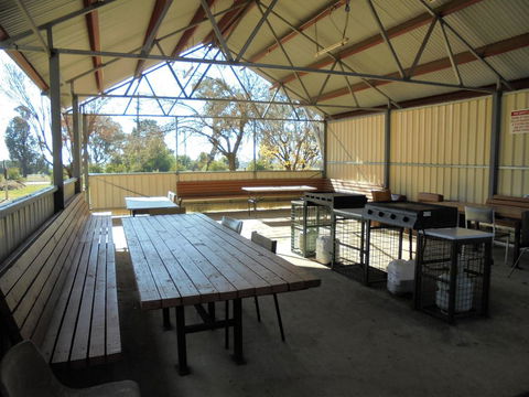 Wagga Wagga Tourist Park - Accommodation Fremantle 1