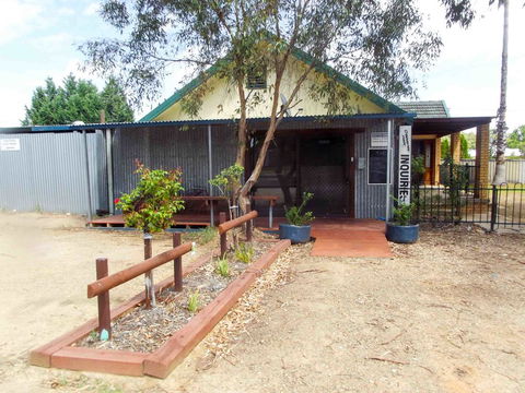 Wagga Wagga Tourist Park - Accommodation Fremantle 0