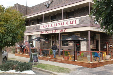 Walcha Royal Cafe & Accommodation - Accommodation Fremantle 0