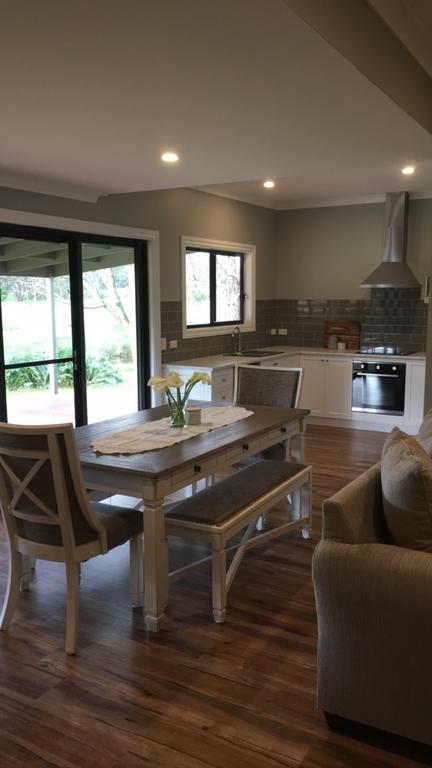 Walnut Tree Cottages - Accommodation Fremantle 1