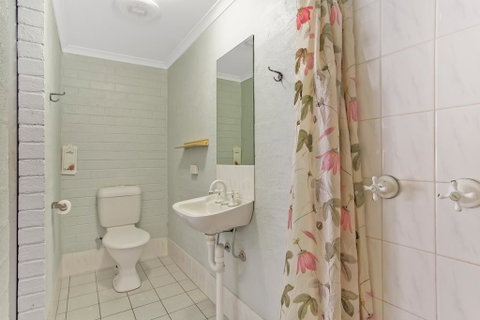 Wandarrah Lodge Hostel - Accommodation Fremantle 1