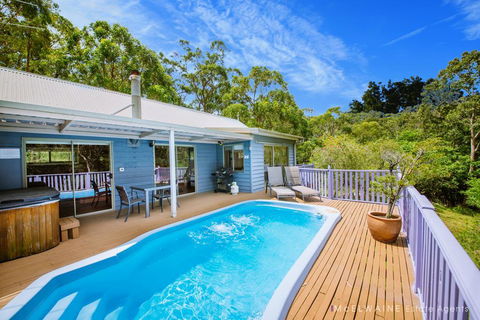 Wanjii II Pool & Spa Getaway - Accommodation Fremantle 0